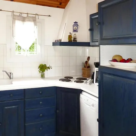 Feriehus Near Mont St Michel & Nature Trails, Cleaning Included *